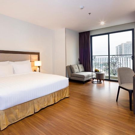 Daphovina Hotel Nha Trang Exteriör bild