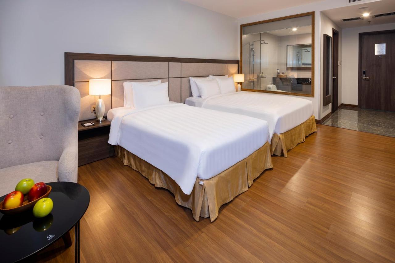 Daphovina Hotel Nha Trang Exteriör bild